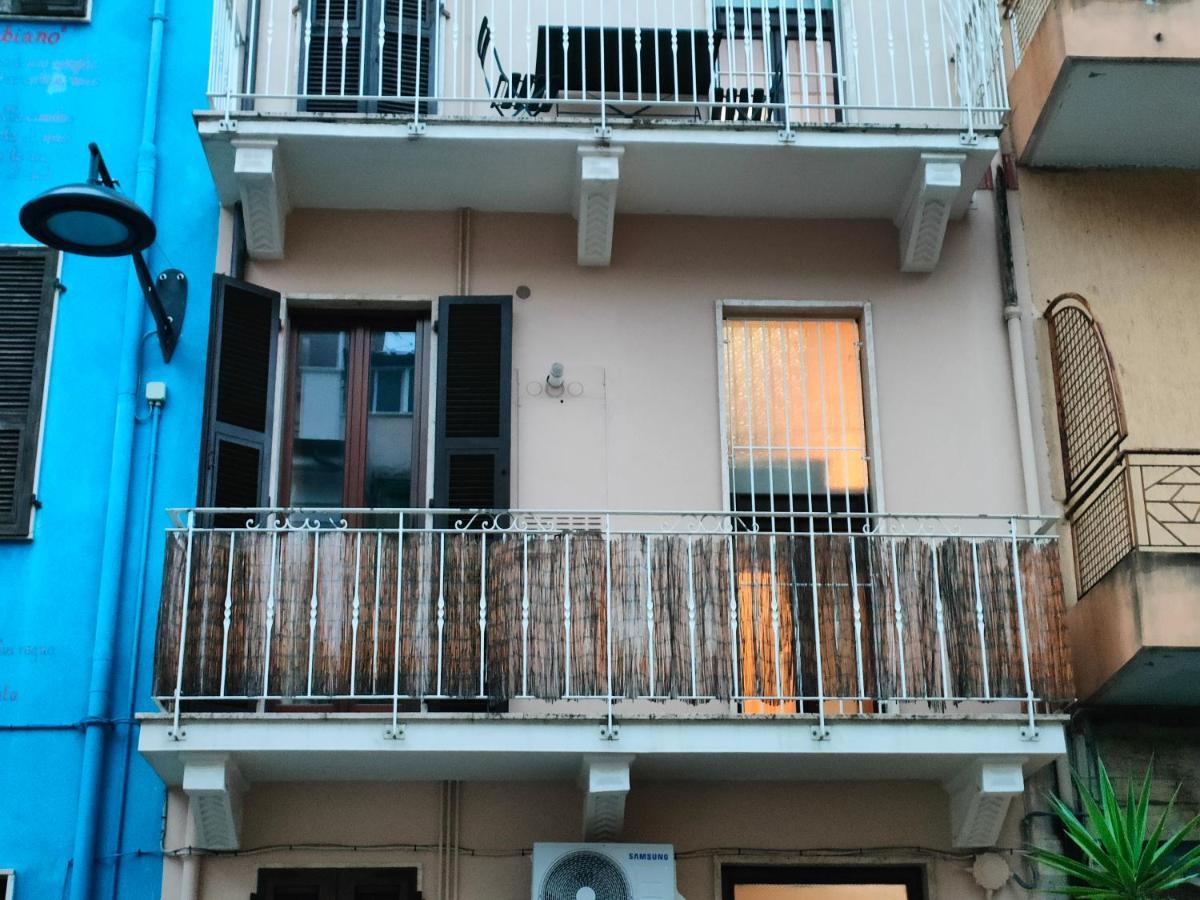 Апартаменты Da Ale E Cate - In Centro A San Benedetto Сан-Бенедетто-дель-Тронто Экстерьер фото