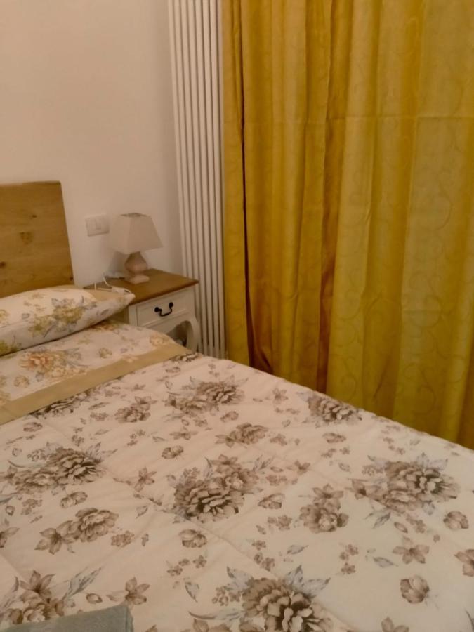 Апартаменты Da Ale E Cate - In Centro A San Benedetto Сан-Бенедетто-дель-Тронто Экстерьер фото